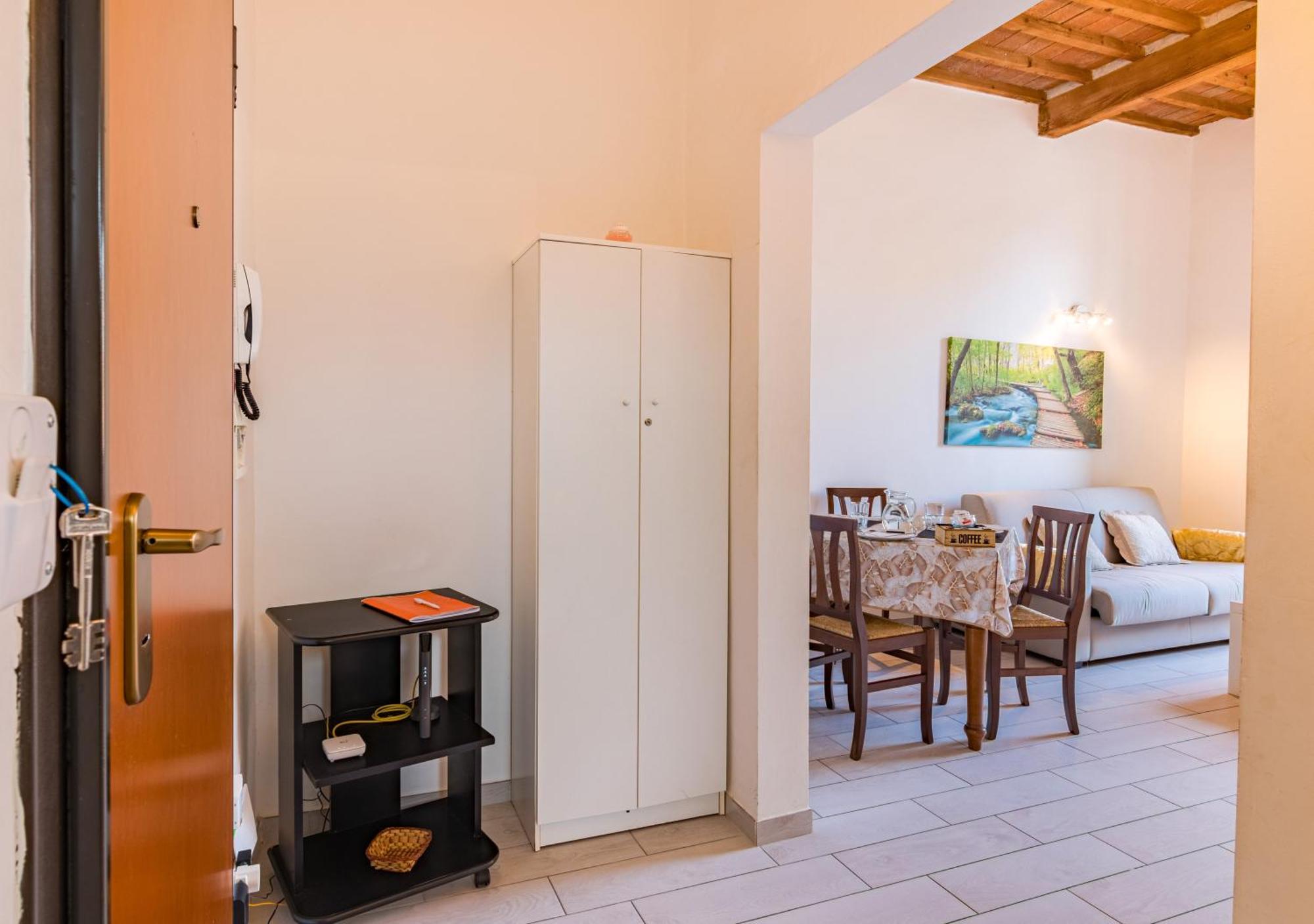 Casa Mya-Relax Al Porto, Wifi Veloce E Clima Apartment ลีวอร์โน ภายนอก รูปภาพ